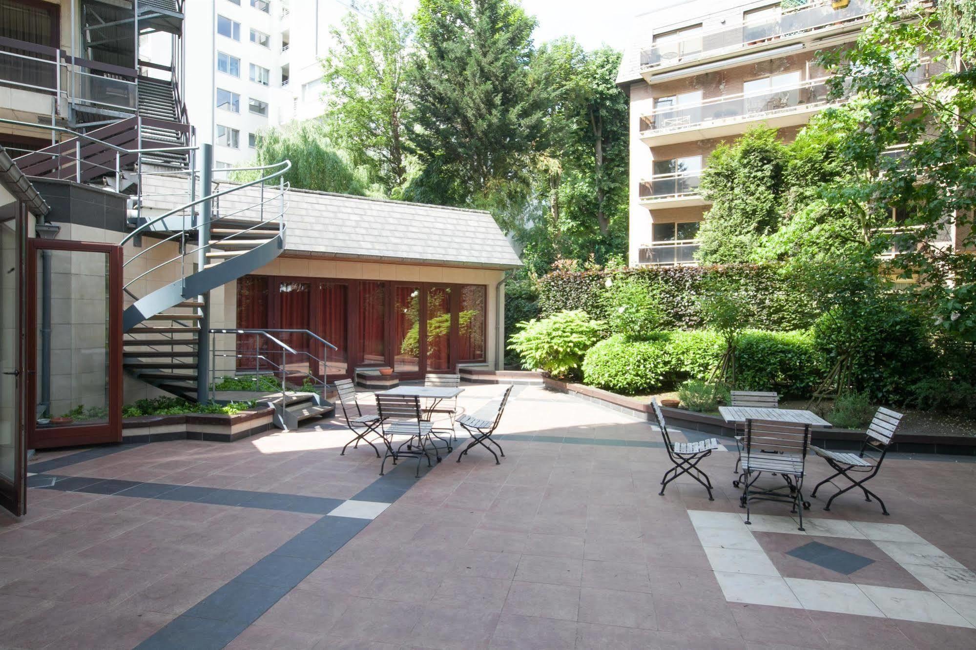 Hotel Best Western County House Saint-Gilles Ngoại thất bức ảnh